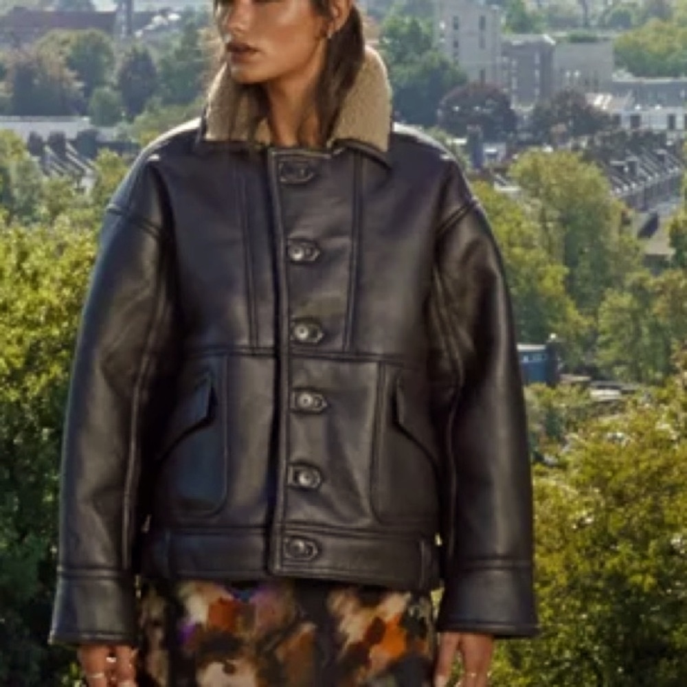 Like new Topshop heavy weight vegan leather coat in medium - Picture 2 of 13